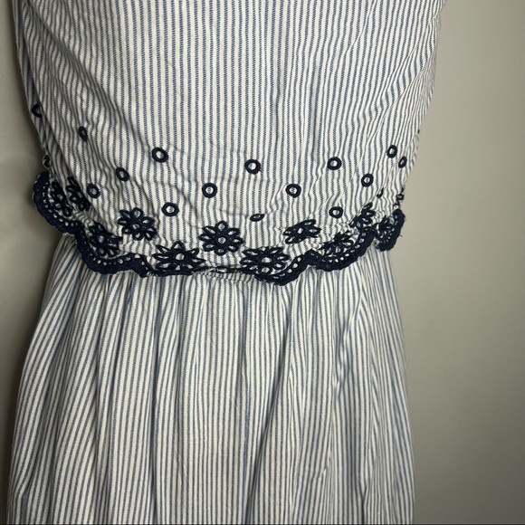 Jessica Simpson strapless blue stripe jumpsuit - Picture 3 of 10